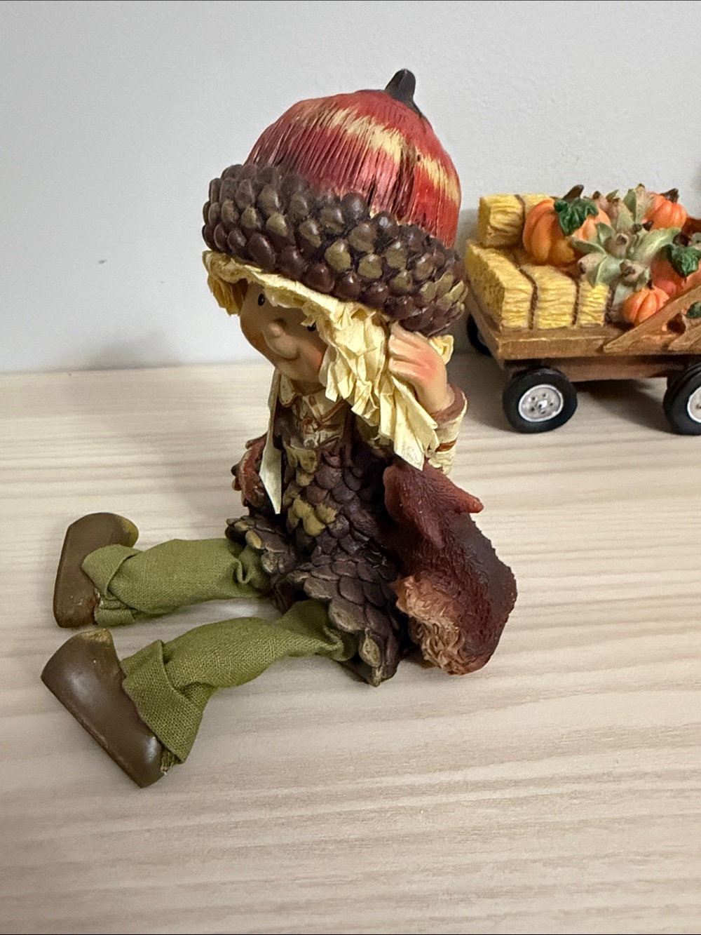 Vintage Acorn Girls & Wagon Thanksgiving Shelf sitter set - Picture 3 of 9